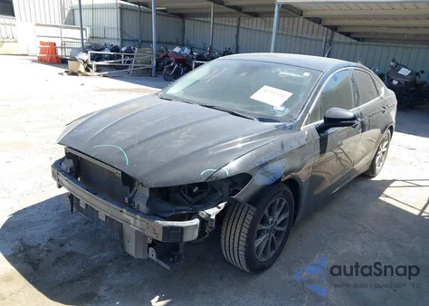 2017 Ford Fusion Se z USA, uszkodzony, nr VIN 3FA6P0HD9HR196910